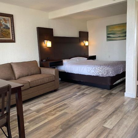 ويستبورت Holiday Motel المظهر الخارجي الصورة