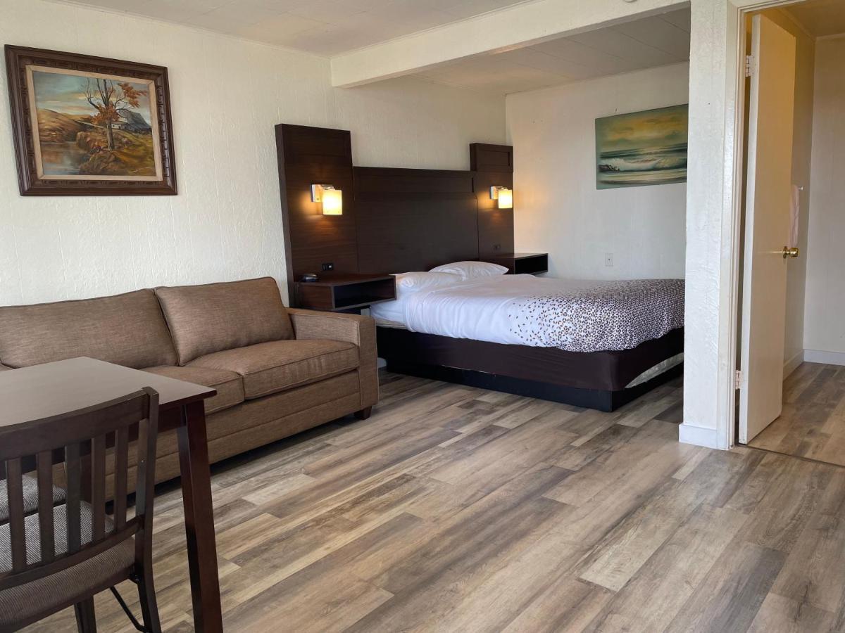 ويستبورت Holiday Motel المظهر الخارجي الصورة